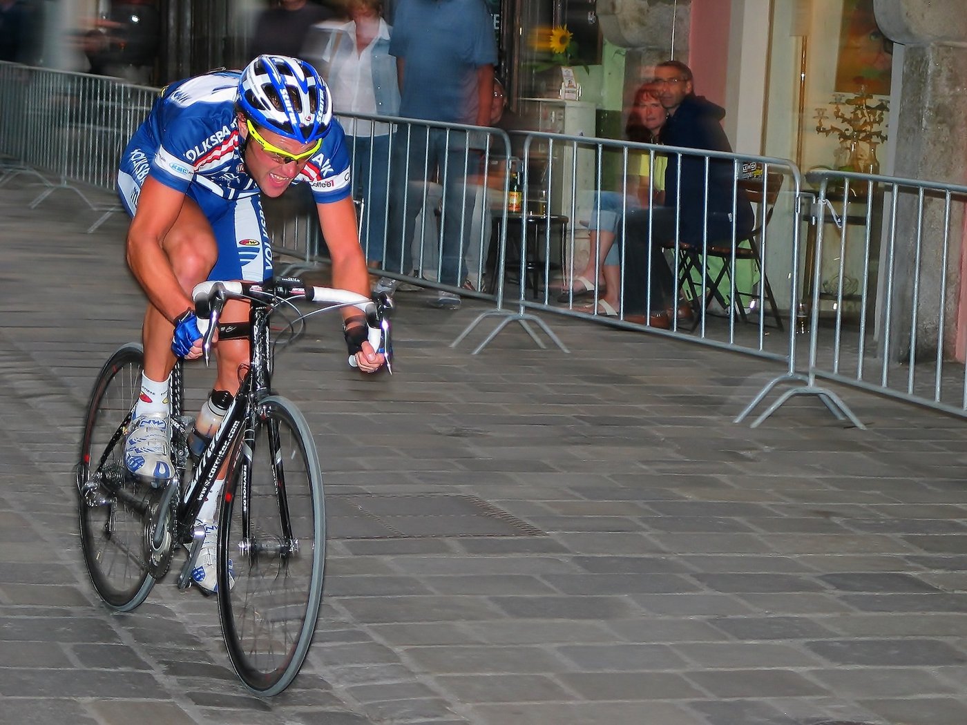 Christian Pömer als Radprofi bei einem Radrennen
